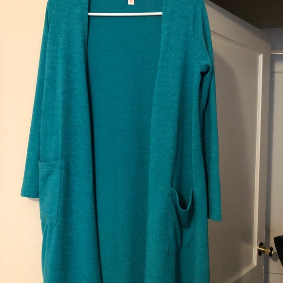 SOLD**** Lularoe Sarah duster cardigan - Picture 1 of 7
